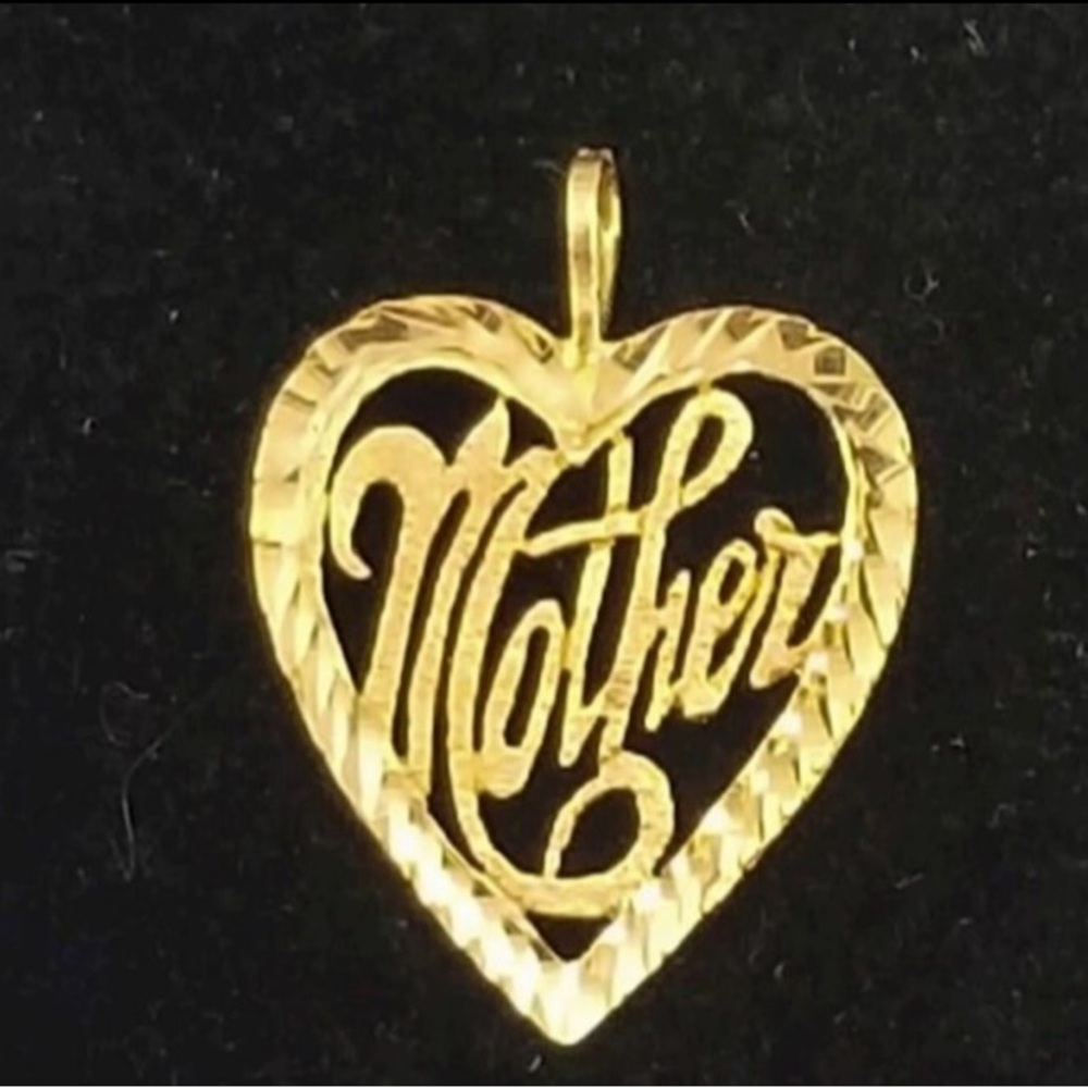 14K Yellow Gold Engraved
"Mother" Heart Pendant